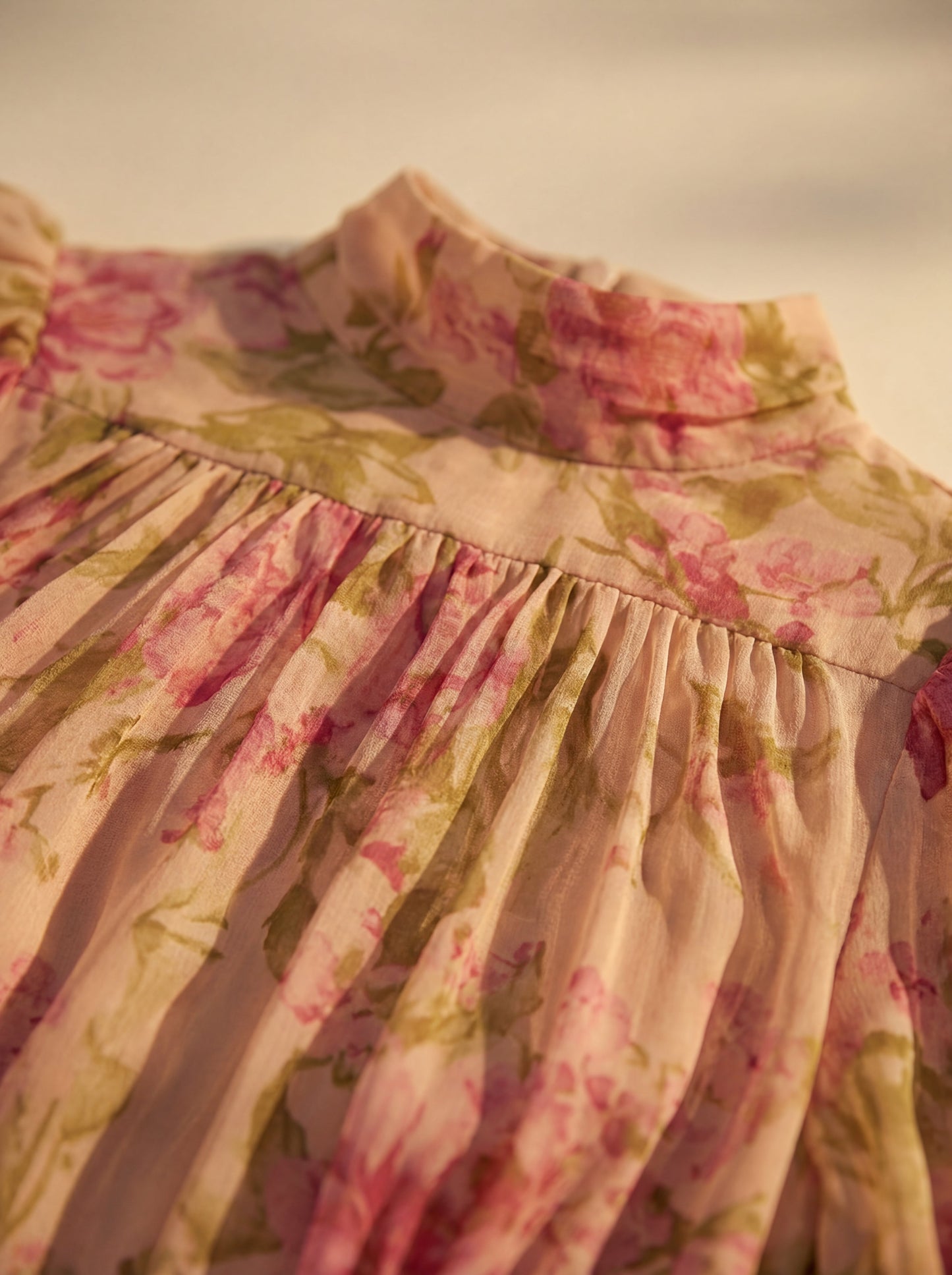 Brinelle™ Vestido Largo Elegante con Caída Fluida