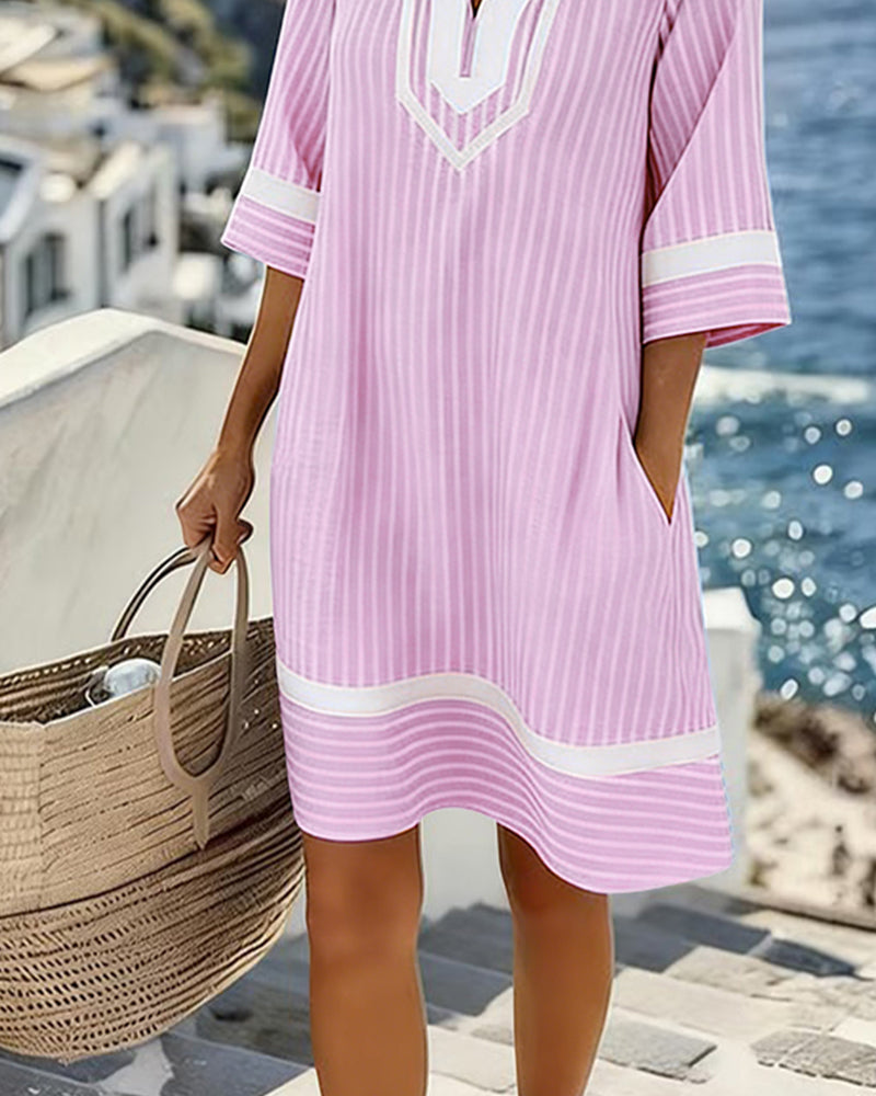 Fifer™ Vestido de manga corta a rayas con escote en V