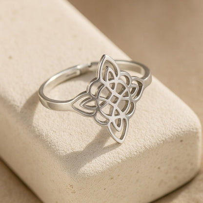 Mavrelle™ Anillo místico de nudo protector con diseño elegante