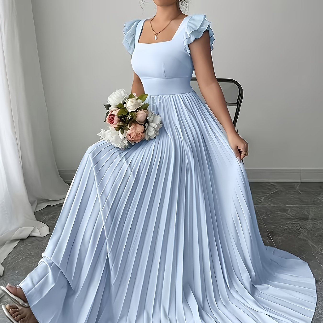 Oxeris | Vestido Largo Floral con Pliegues y Elegancia Atemporal