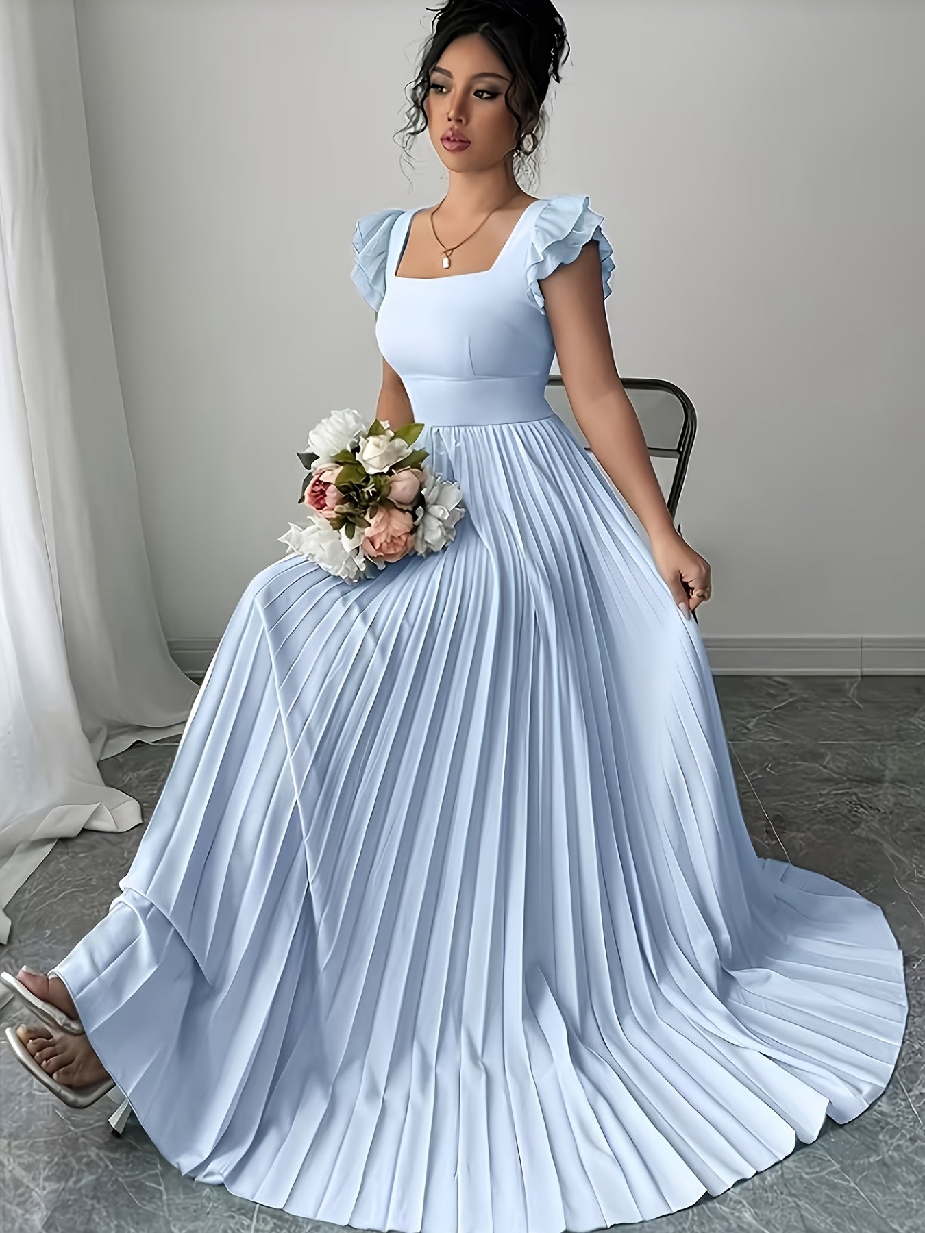 Oxeris | Vestido Largo Floral con Pliegues y Elegancia Atemporal