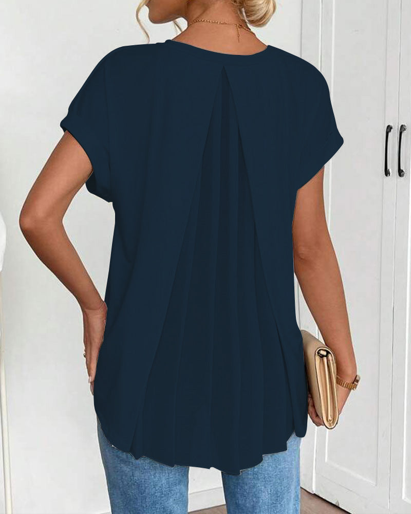 Ciela™ Blusa ligera plisada con caída fluida