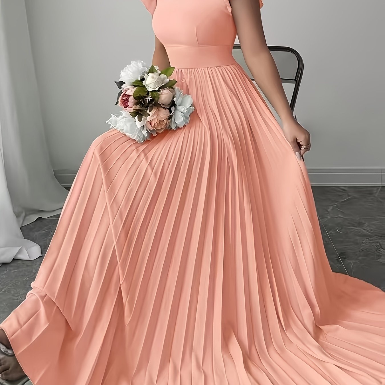 Oxeris | Vestido Largo Floral con Pliegues y Elegancia Atemporal