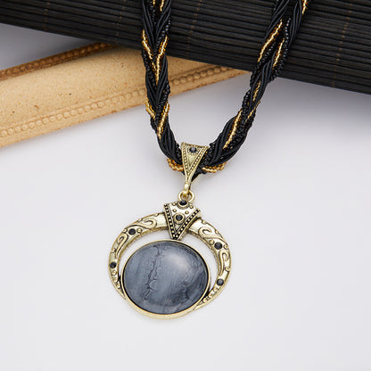 Jora™ Collar Bohemio con Colgante de Piedra Verde Marmoleada