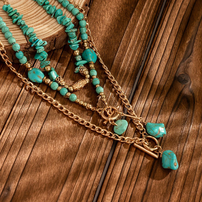 Evelise | Un conjunto de tres collares apilados de cuentas turquesas bohemias para mujeres