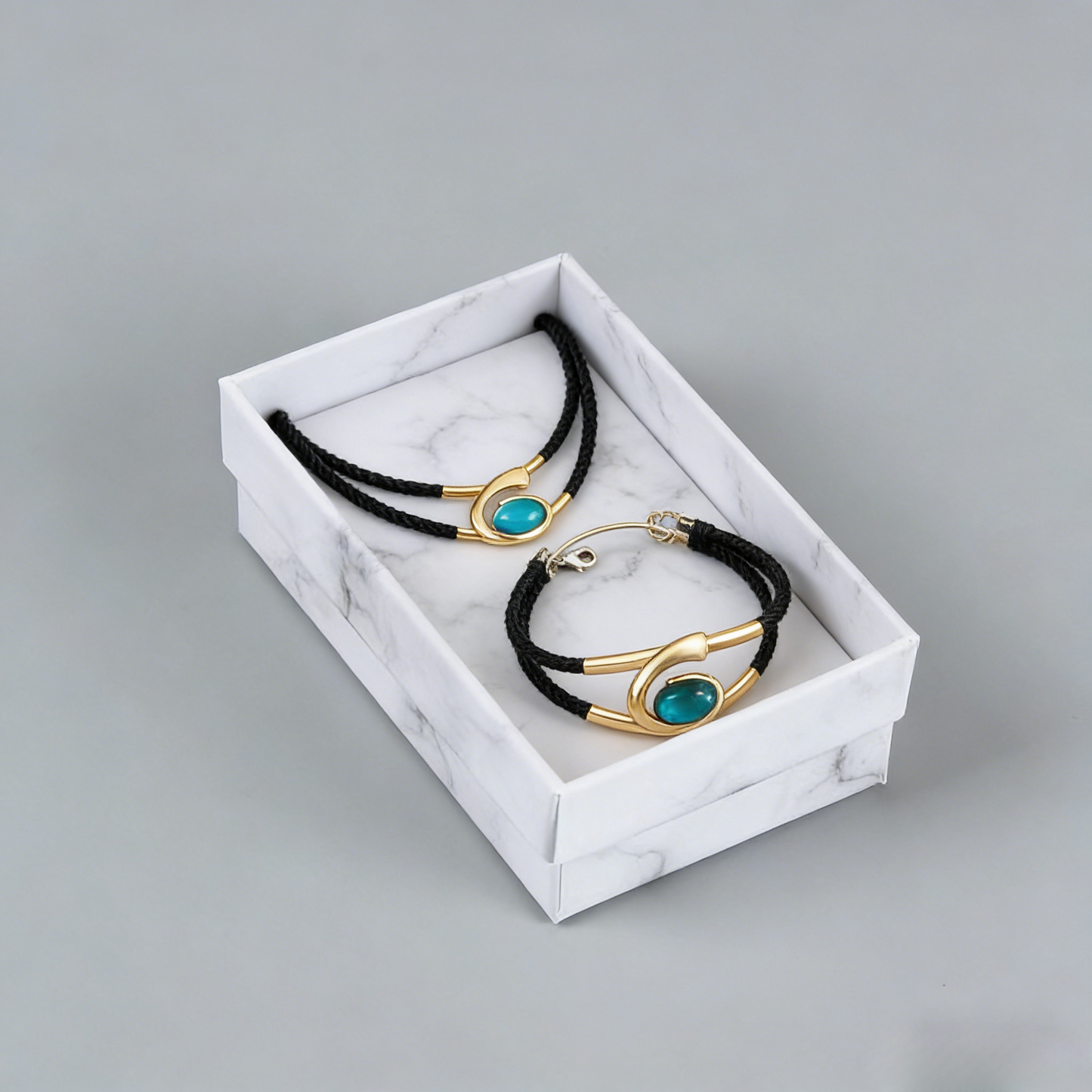 Suri™ Conjunto de collar y pulsera estilo vintage boho