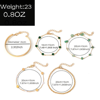Aethique™ Set de 5 Pulseras Bohemias con Piedras Verdes y Detalles Vintage