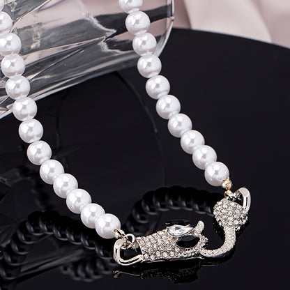 Adriana | Collar de Serpiente con Diseño Exclusivo y Elegancia Sofisticada