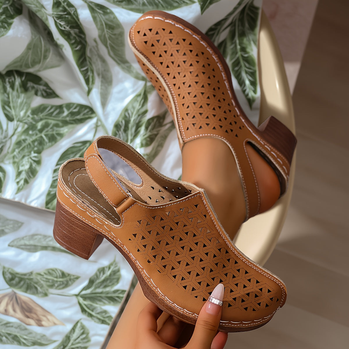 Korae™ Sandalias de Tacón con Correas Ajustables y Diseño Calado