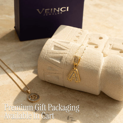 Primrose™ Collares Iniciales de Letra con Diamantes de 14k (2 piezas)