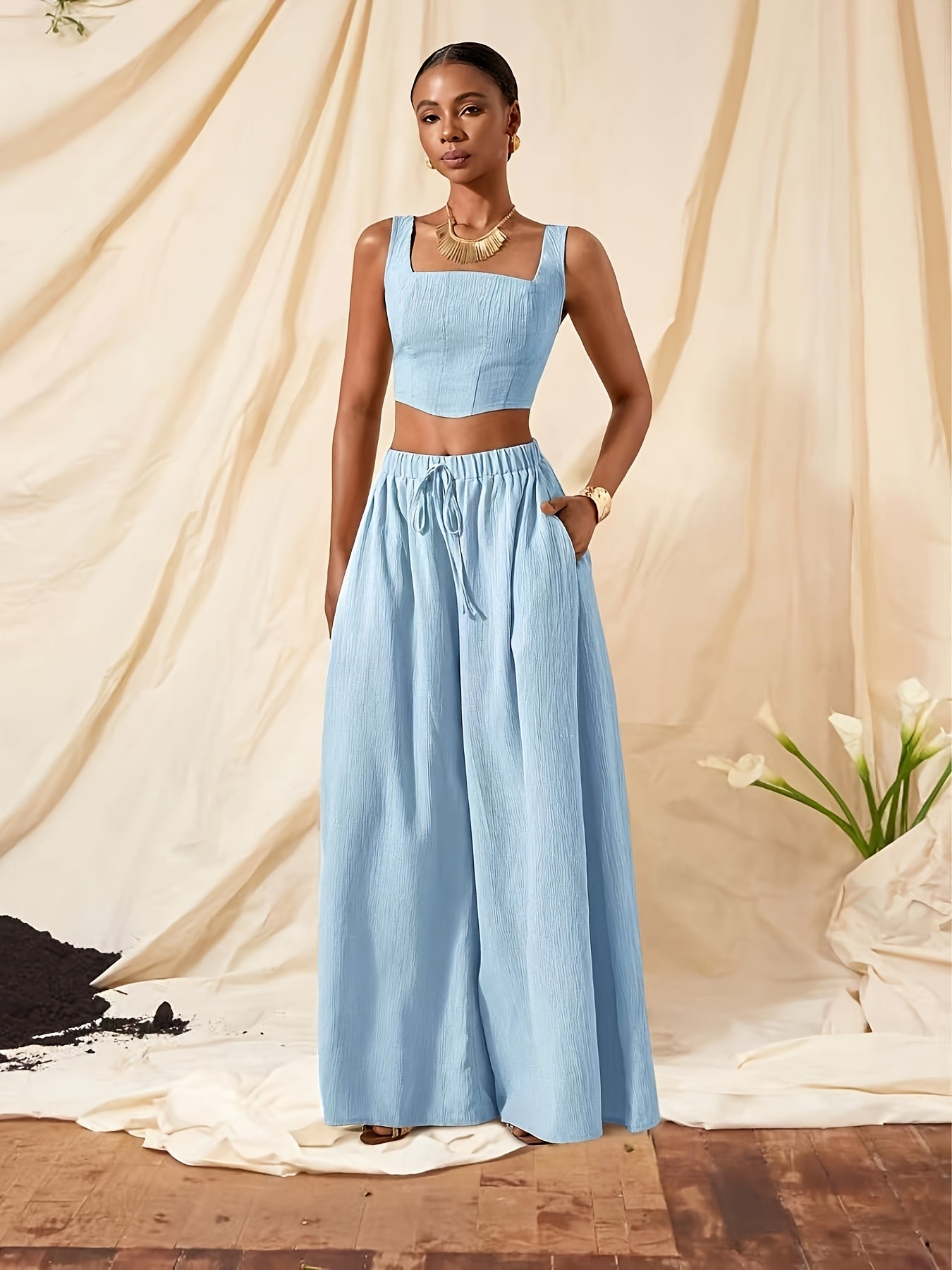Alessia | Conjunto de Top con Tirantes y Pantalón de Pierna Ancha con Bolsillos