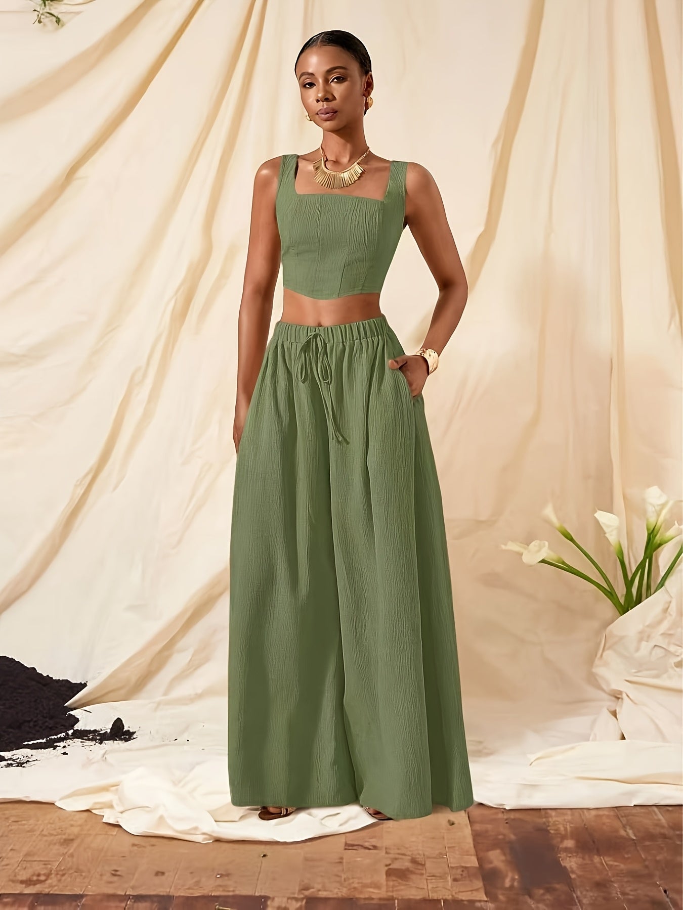 Alessia | Conjunto de Top con Tirantes y Pantalón de Pierna Ancha con Bolsillos