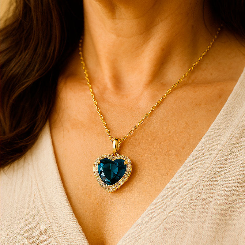 Zadie™ Collar Corazón del Nilo