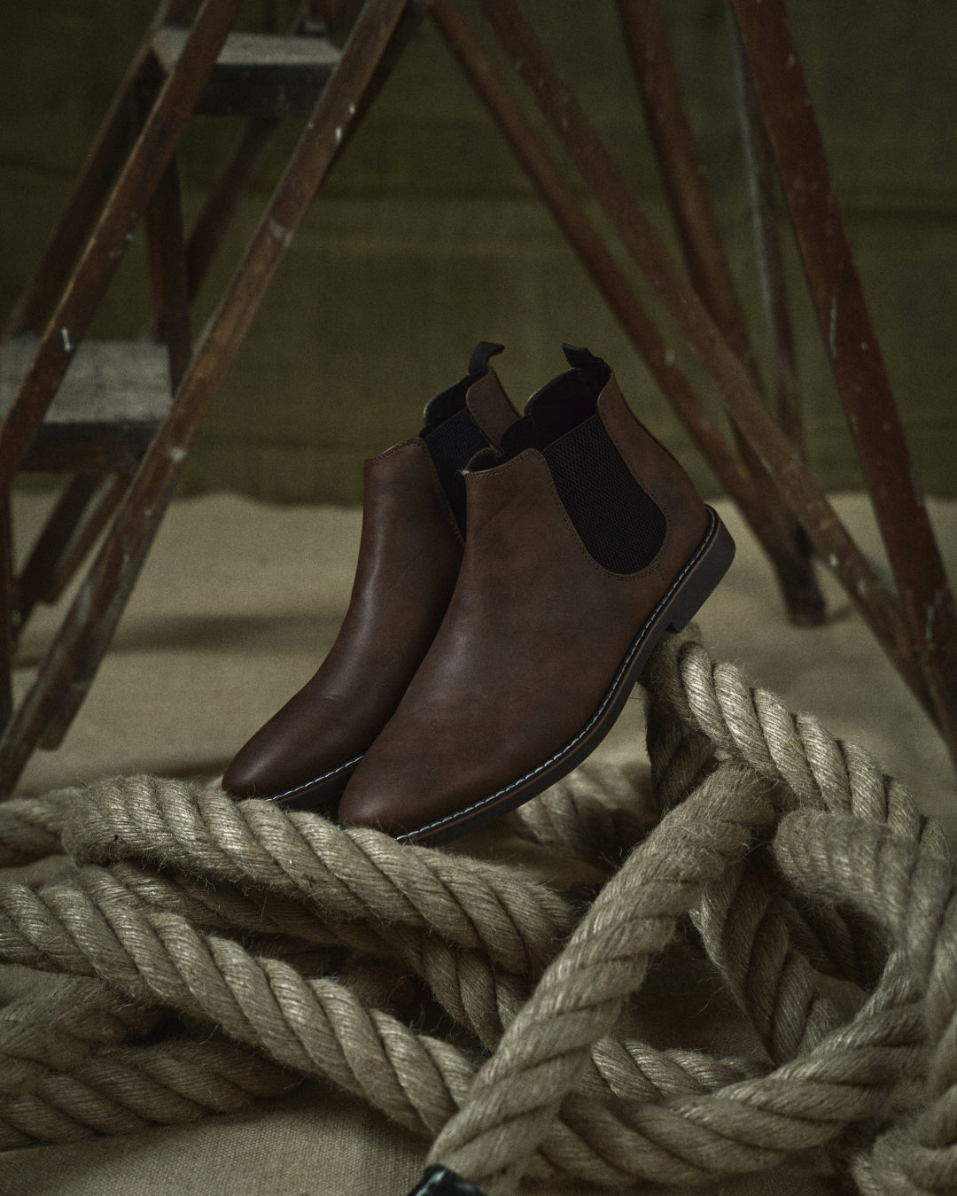 Iveron™ Botas Chelsea de Cuero Elegantes para Hombre