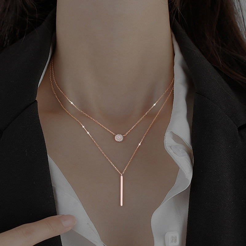 Oona™ Collar Doble en Capas con Diseño Elegante y Moderno