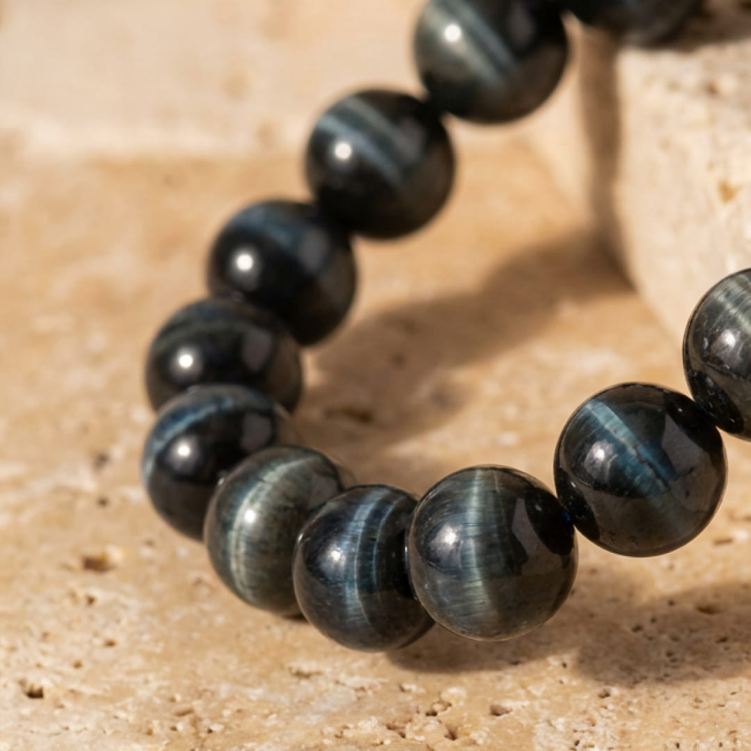 Corin™ Pulsera Ángel Guardián con Piedra Ojo de Halcón Protector