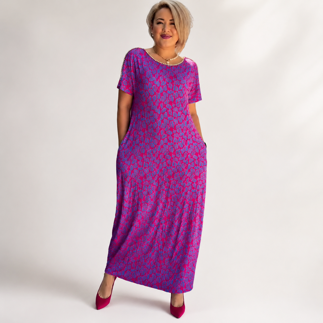 Leni™ Vestido rosa y morado con estampado floral y escote de diamante