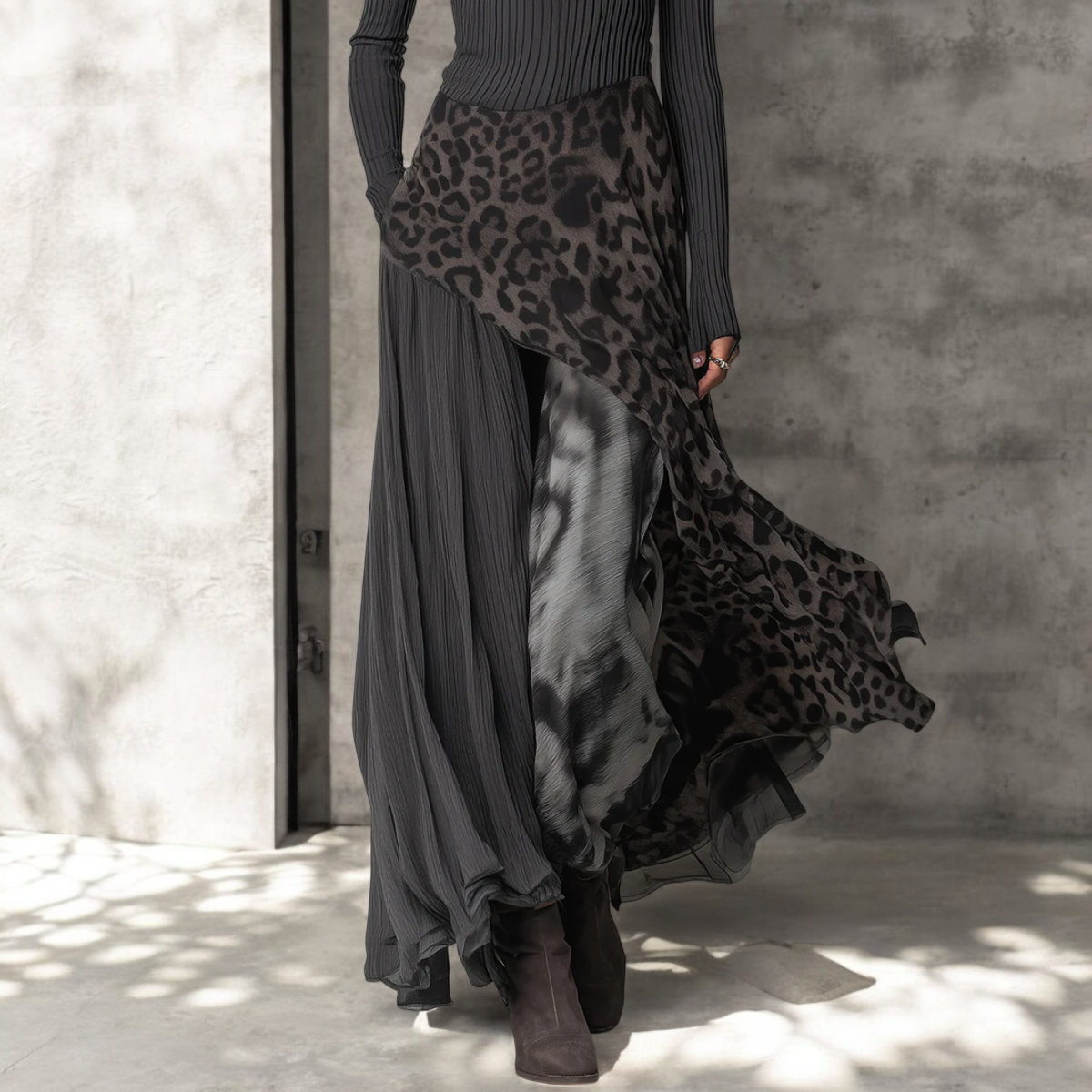 Vireli™ Vestido Largo con Estampado Leopardo Elegante y Fluido