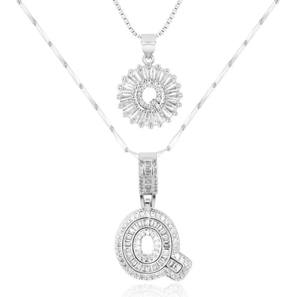 Primrose™ Collares Iniciales de Letra con Diamantes de 14k (2 piezas)
