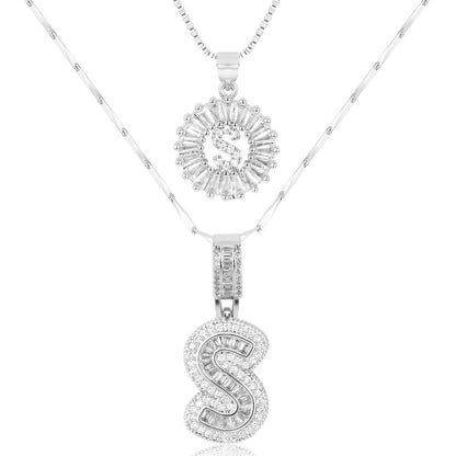 Primrose™ Collares Iniciales de Letra con Diamantes de 14k (2 piezas)