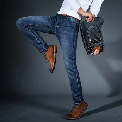 Oltan™ Jeans elásticos de corte moderno