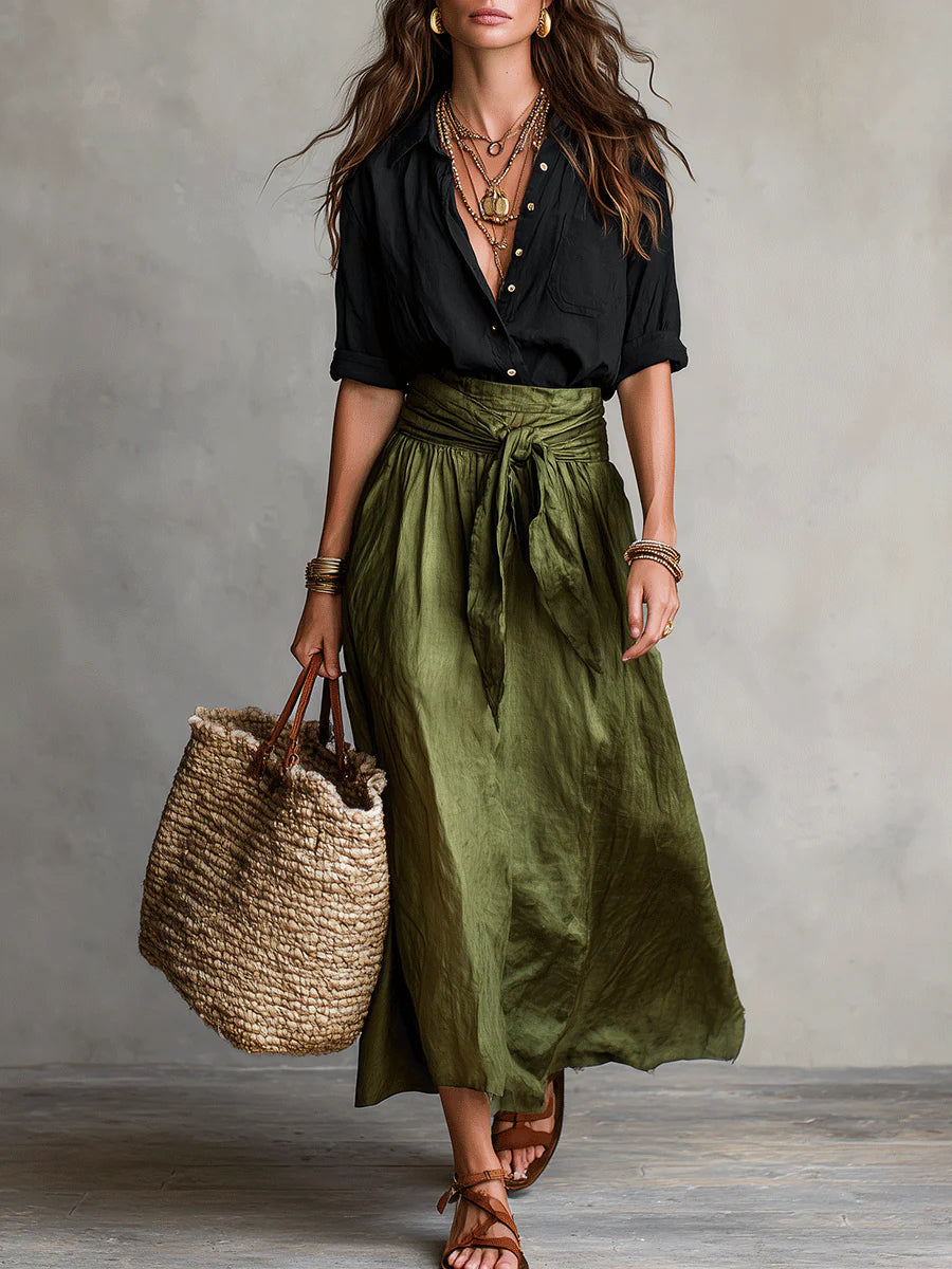 Yvette™ Conjunto de dos piezas: camiseta negra y falda midi verde oliva