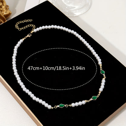 Uaxalt™ Collar de Cuentas Verdes para Hombre con Estilo Urbano Moderno