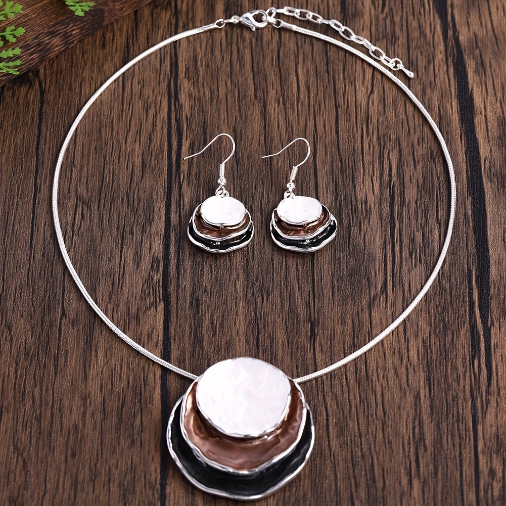 Vedae™ Aretes Elegantes de Flor con Acabado Dorado y Perla