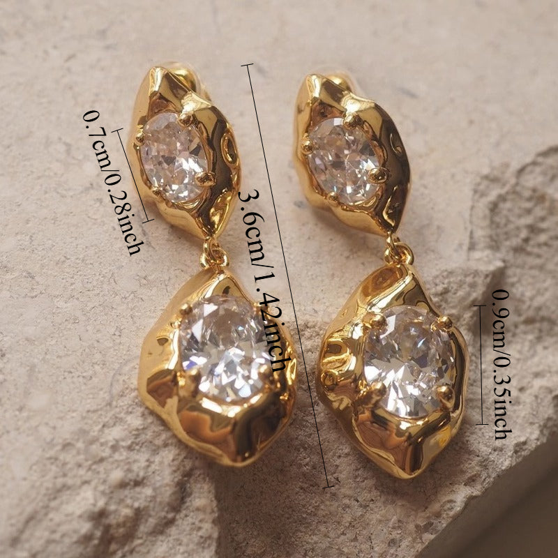 Xola™ Aretes Colgantes con Zirconia Brillante y Diseño Elegante