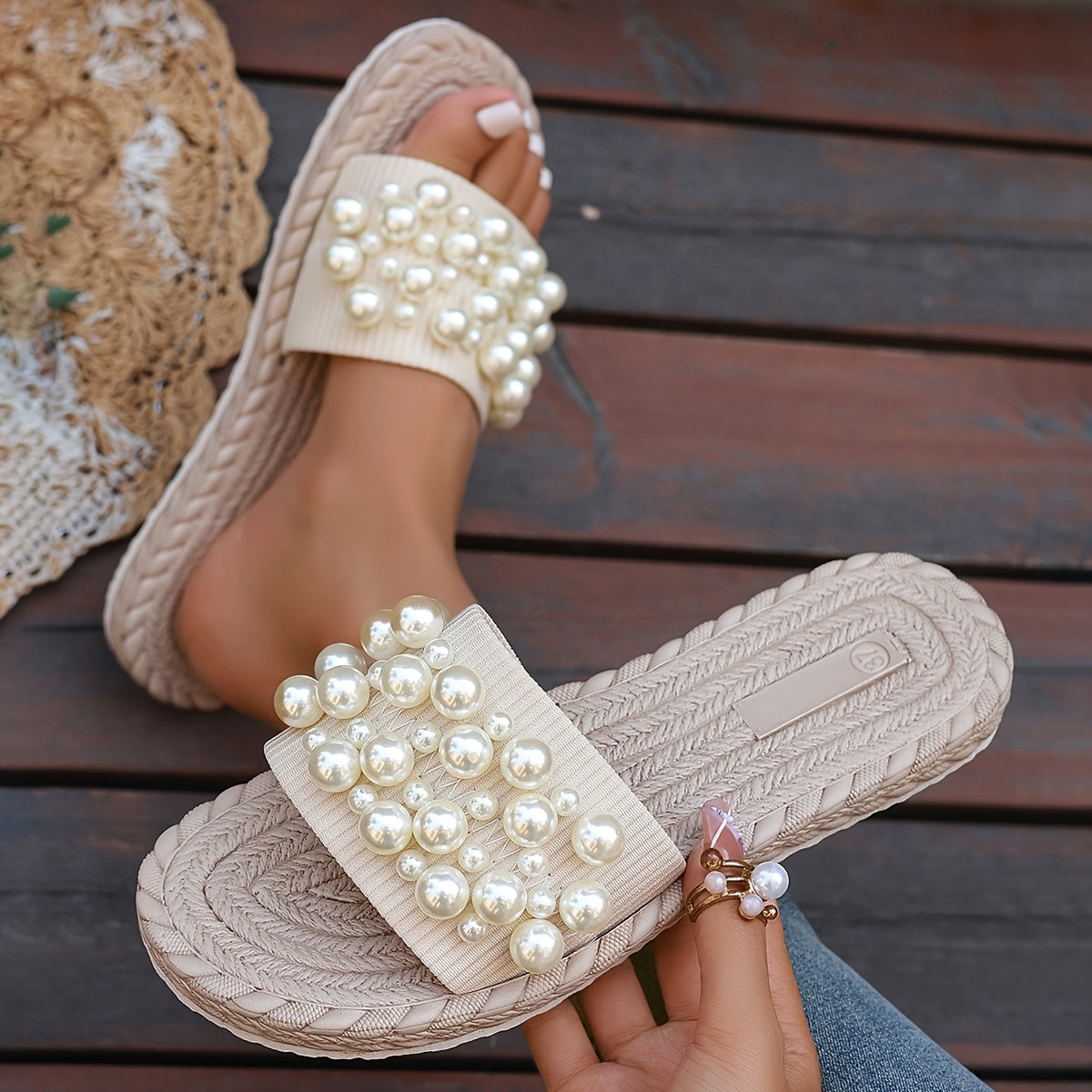 Fruxith™ Sandalias Planas con Perlas Decorativas y Máxima Comodidad