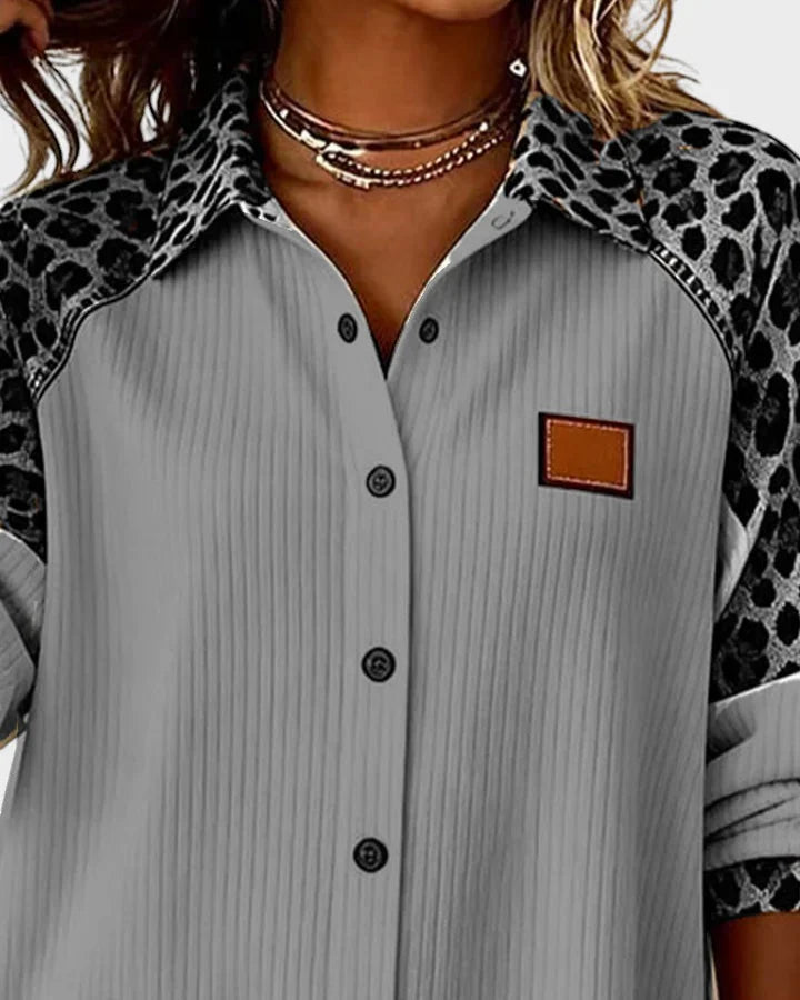 Serenova™ Blusa Relajada con Detalles Contrastantes