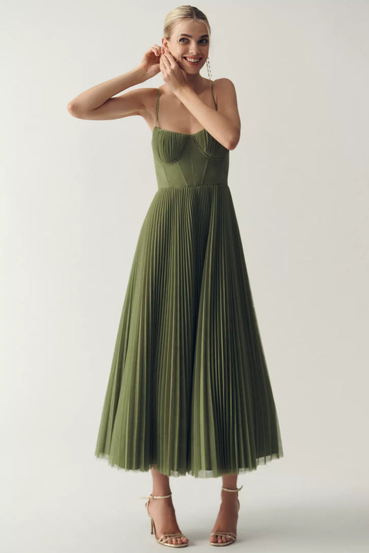 Delorae | Vestido sin Espalda Olivia