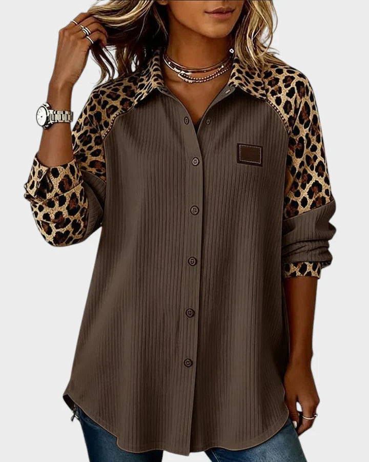 Serenova™ Blusa Relajada con Detalles Contrastantes
