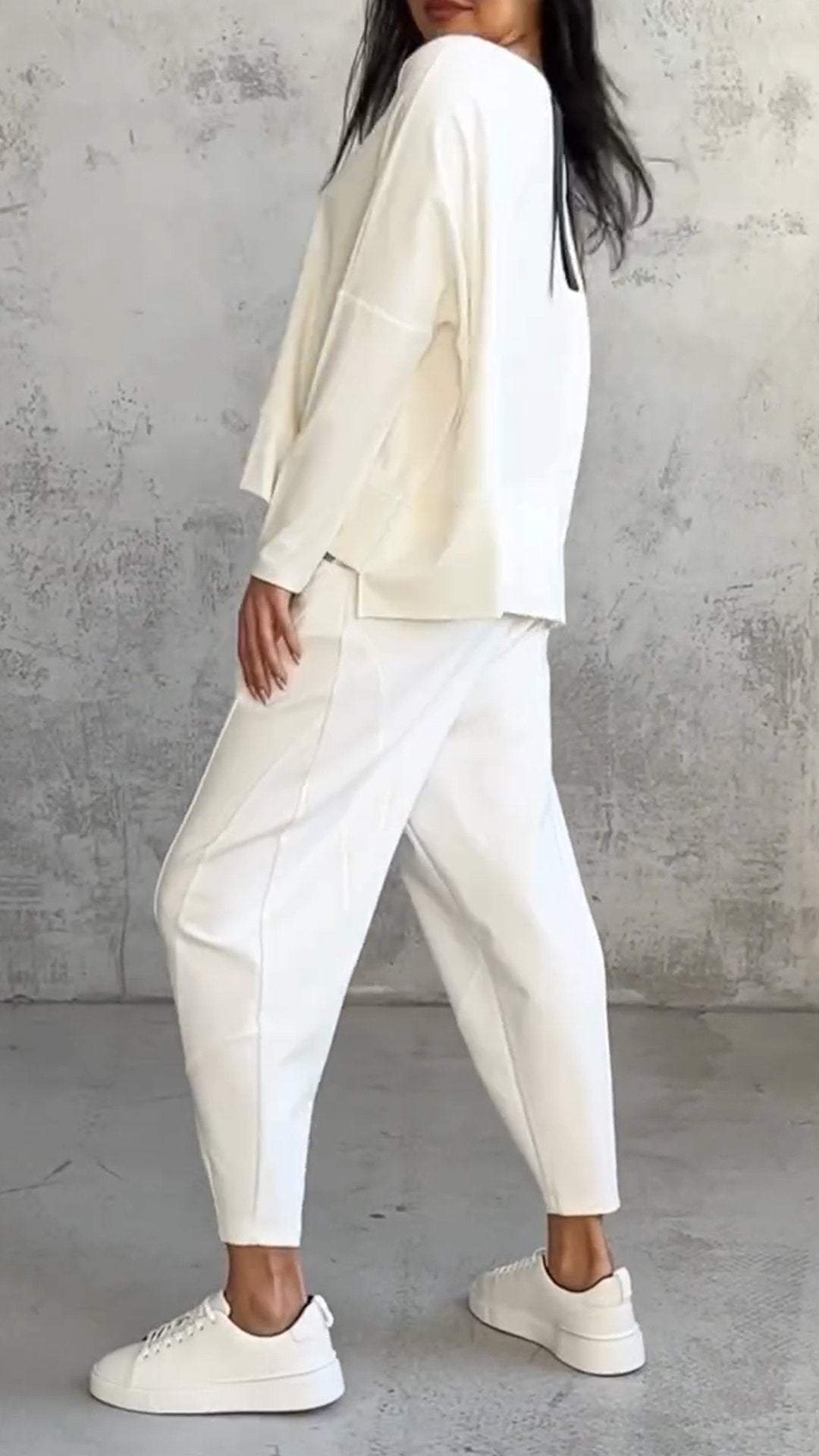 Nuvéa™ Conjunto Blusa Suave y Pantalones Ligeros
