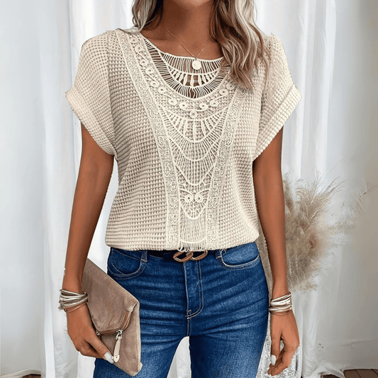 Ivory™ Top de Encaje Chic
