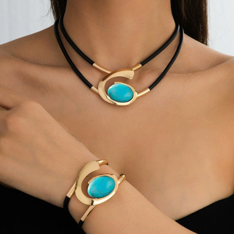 Suri™ Conjunto de collar y pulsera estilo vintage boho