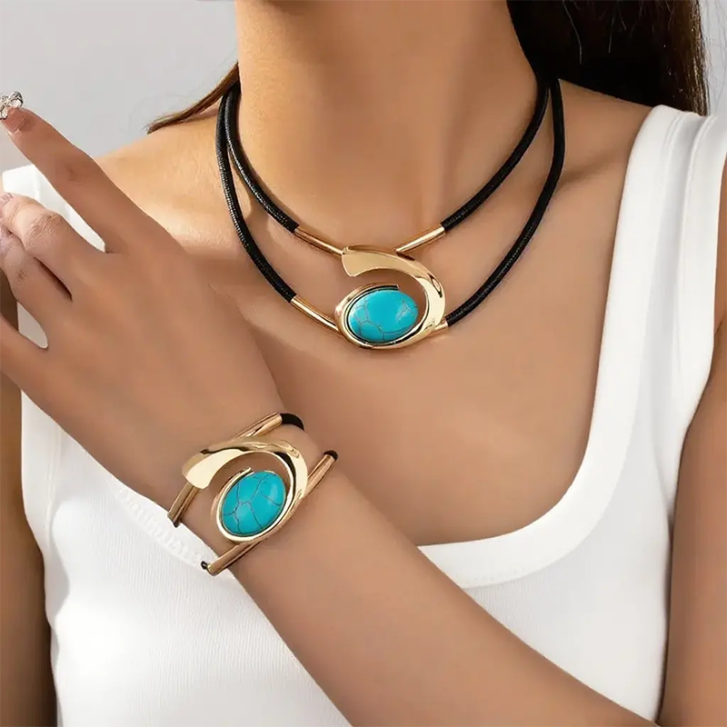 Suri™ Conjunto de collar y pulsera estilo vintage boho